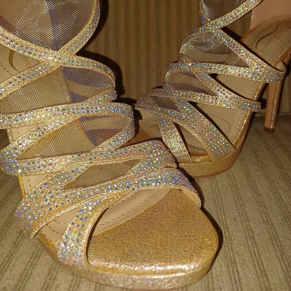 Sparkly/Gold Elegant Collection 3inch Heels